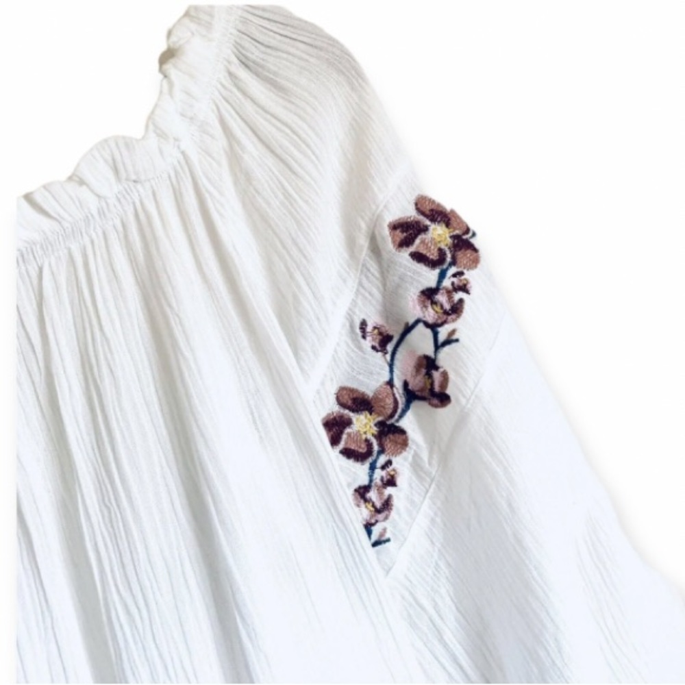Surf Gypsy Gauzy Floral Embroidered Top Size Small - Picture 7 of 16